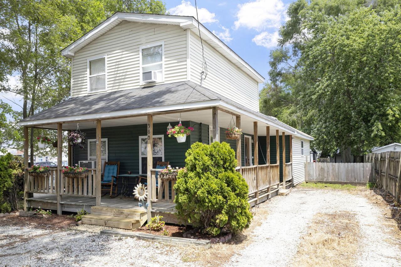 330 E Main St., Braidwood, IL 60408