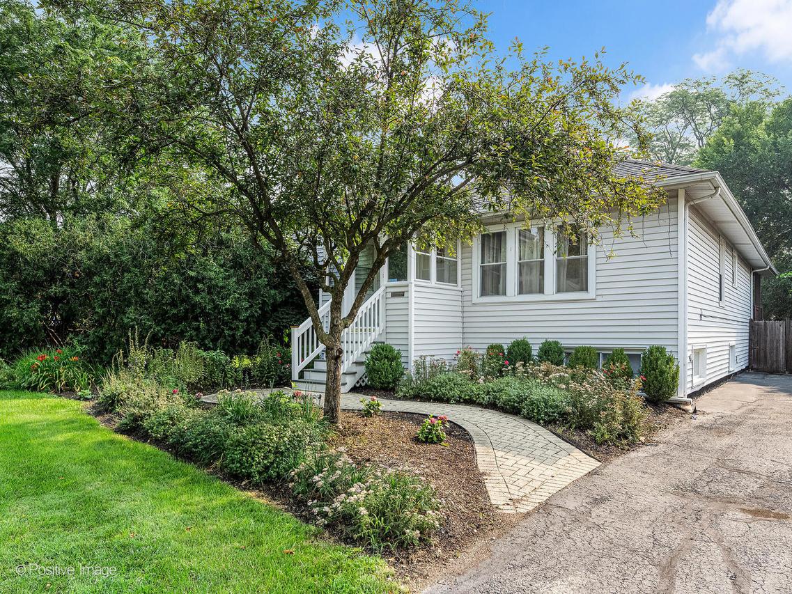 115 S Pick Ave., Elmhurst, IL 60126