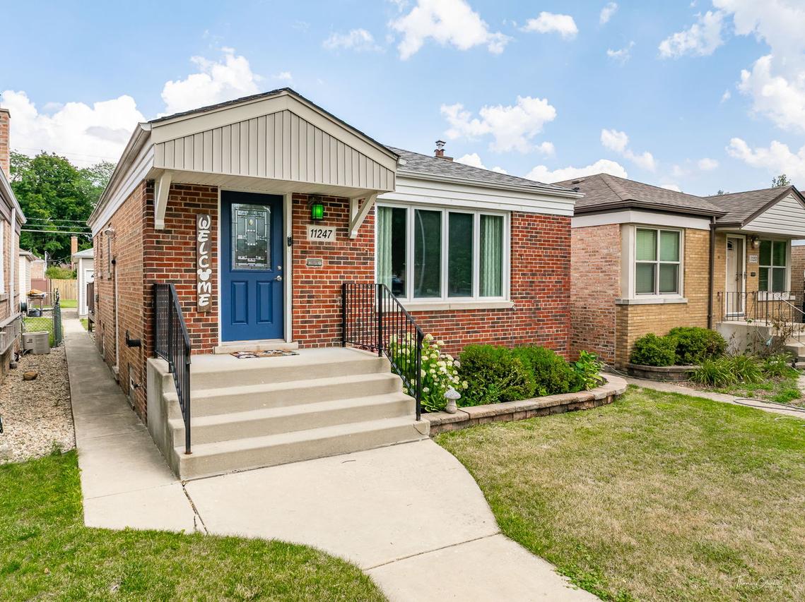 11247 S Fairfield Ave., Chicago, IL 60655