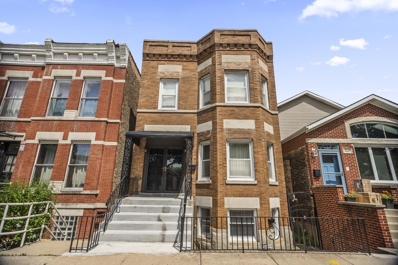3215 S Lowe Ave., Chicago, IL 60616