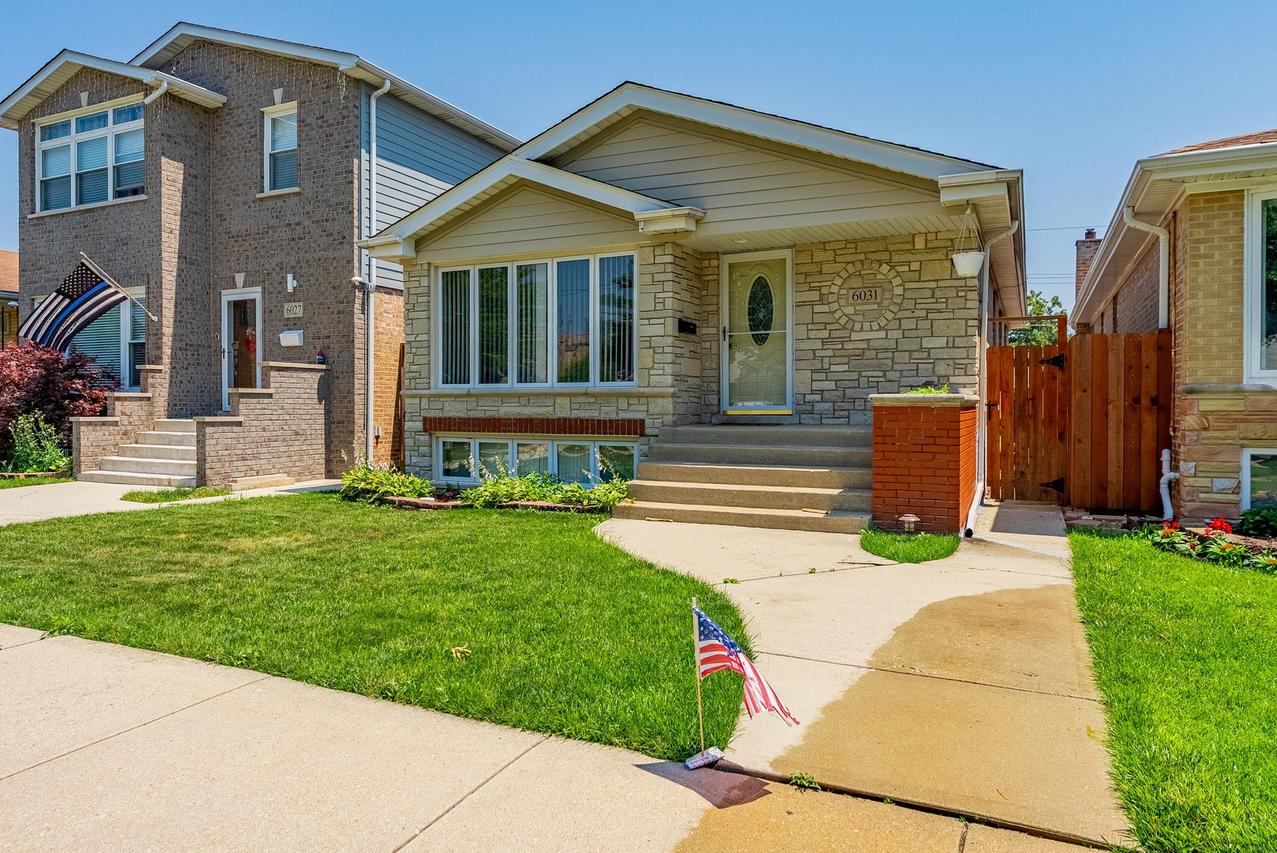 6031 S Normandy Ave., Chicago, IL 60638
