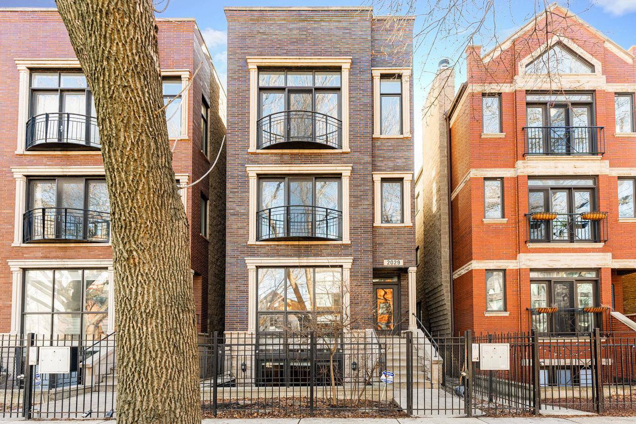 2029 W Rice St. #1, Chicago, IL 60622
