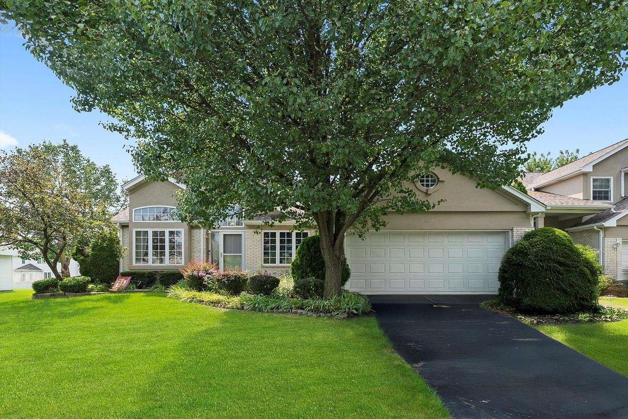 662 Aspen Dr., Romeoville, IL 60446