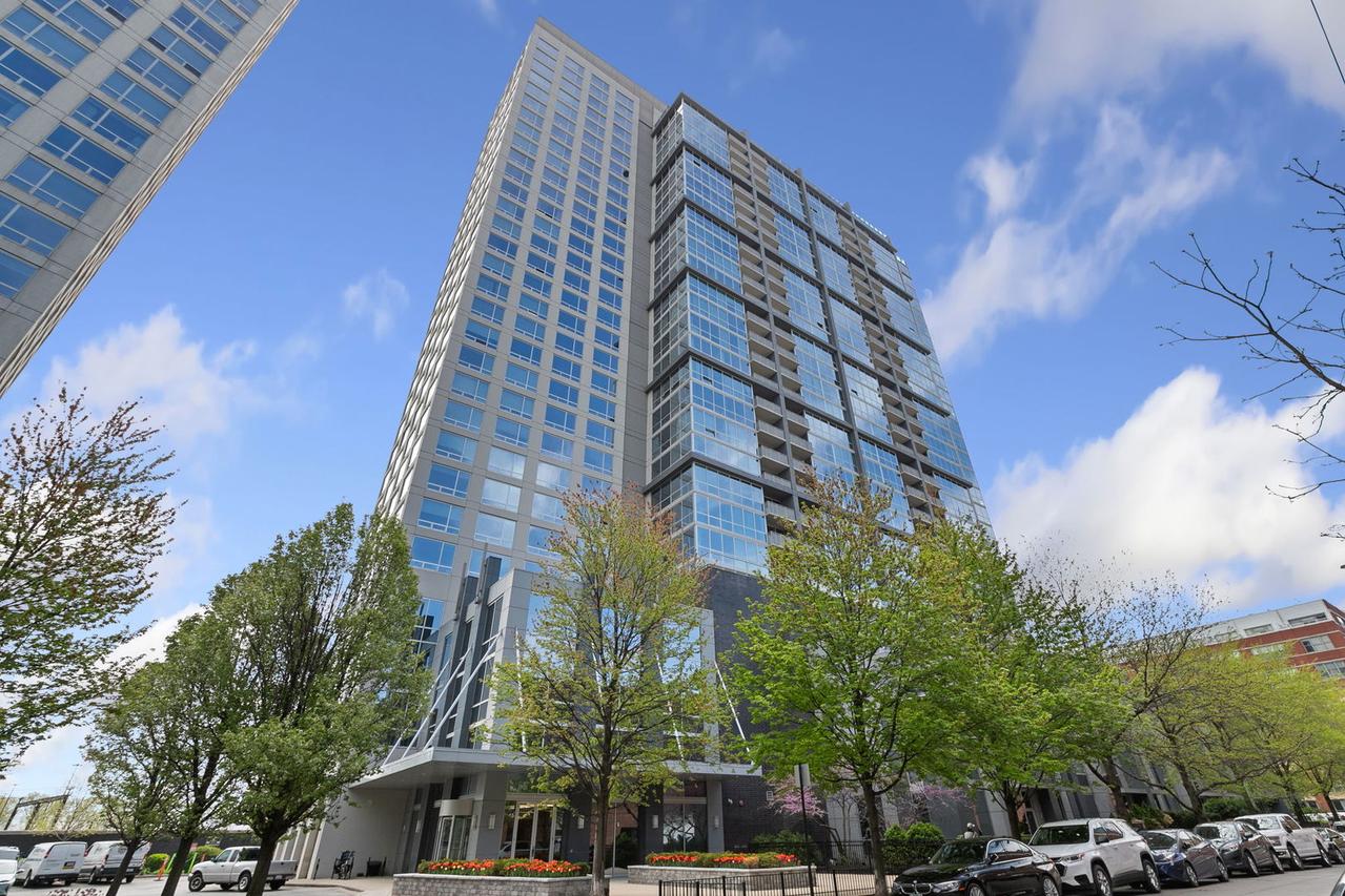 1901 S Calumet Ave. #1803, Chicago, IL 60616
