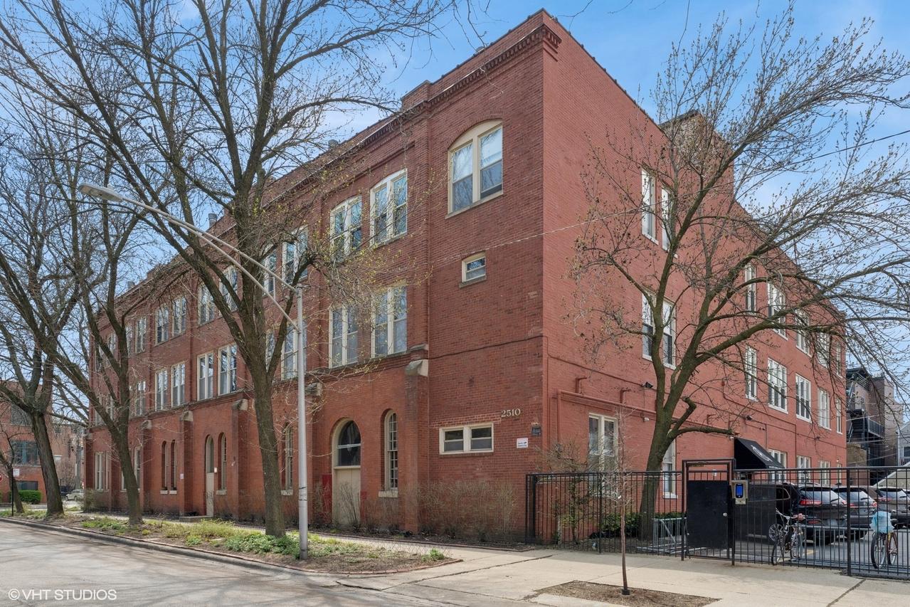 2510 N Wayne Ave. #302, Chicago, IL 60614
