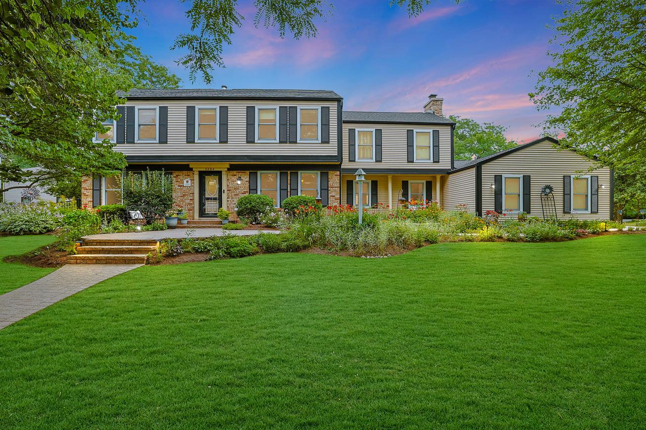 2394 Bayside Ct., Lisle, IL 60532