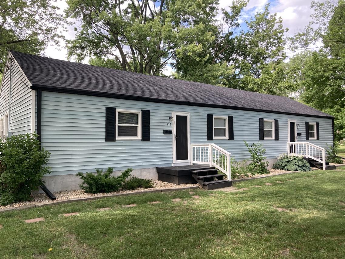 210-212 Prairie St., Ottawa, IL 61350