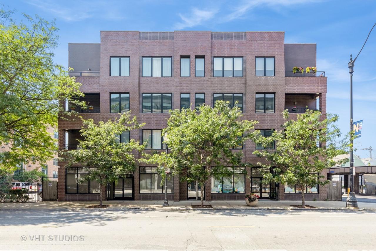 3914 N Damen Ave. #403, Chicago, IL 60618