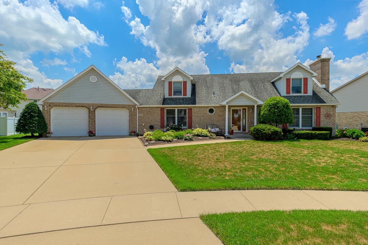 904 White Ln., New Lenox, IL 60451