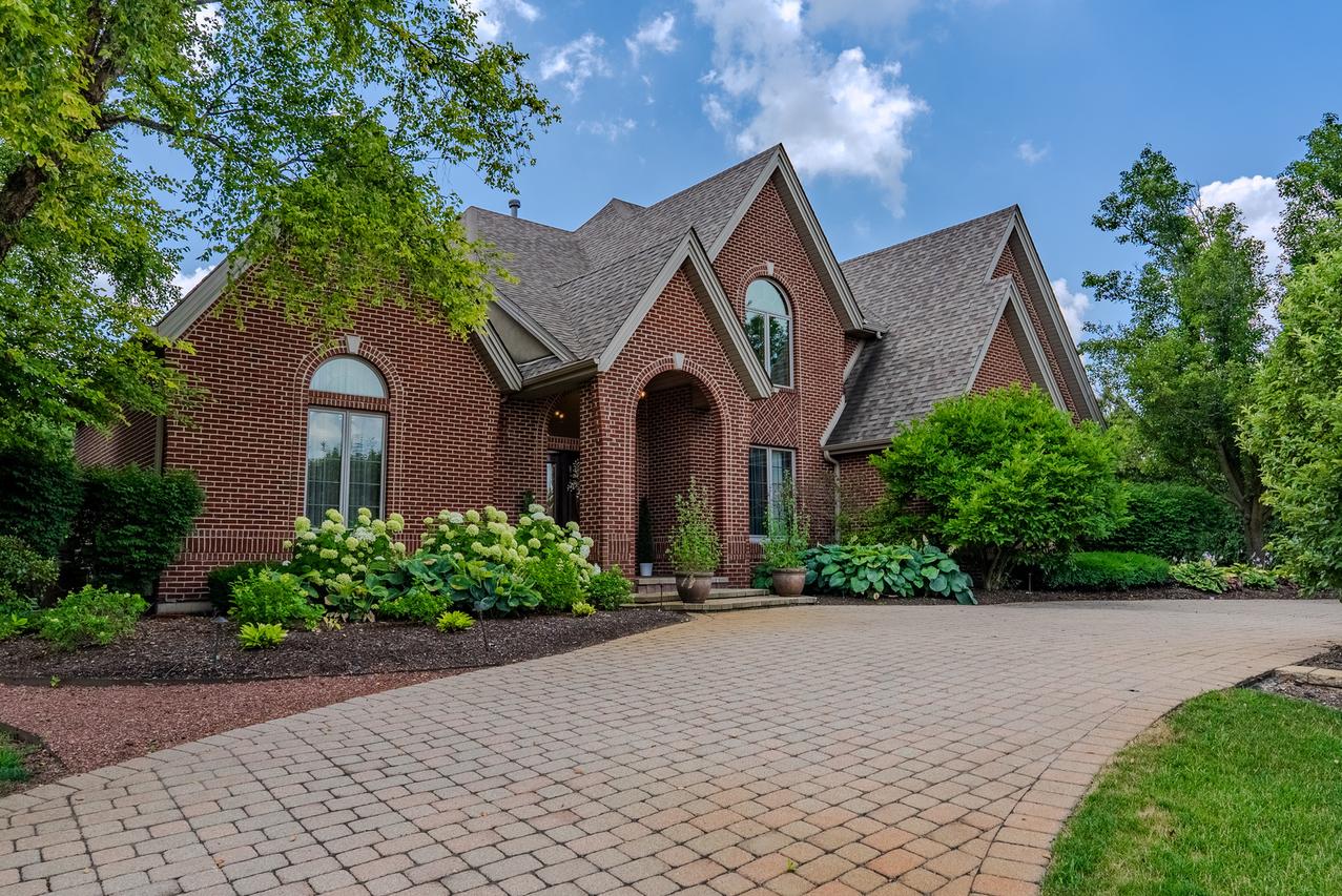 11617 Coach Dr., Mokena, IL 60448