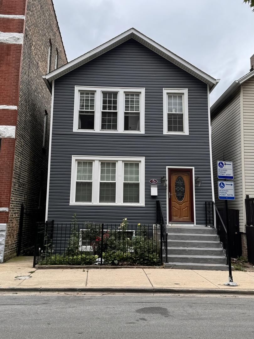736 N Ada St., Chicago, IL 60642