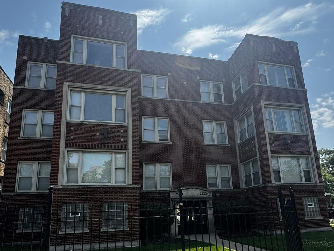 7223 S Euclid Ave. #3B, Chicago, IL 60649