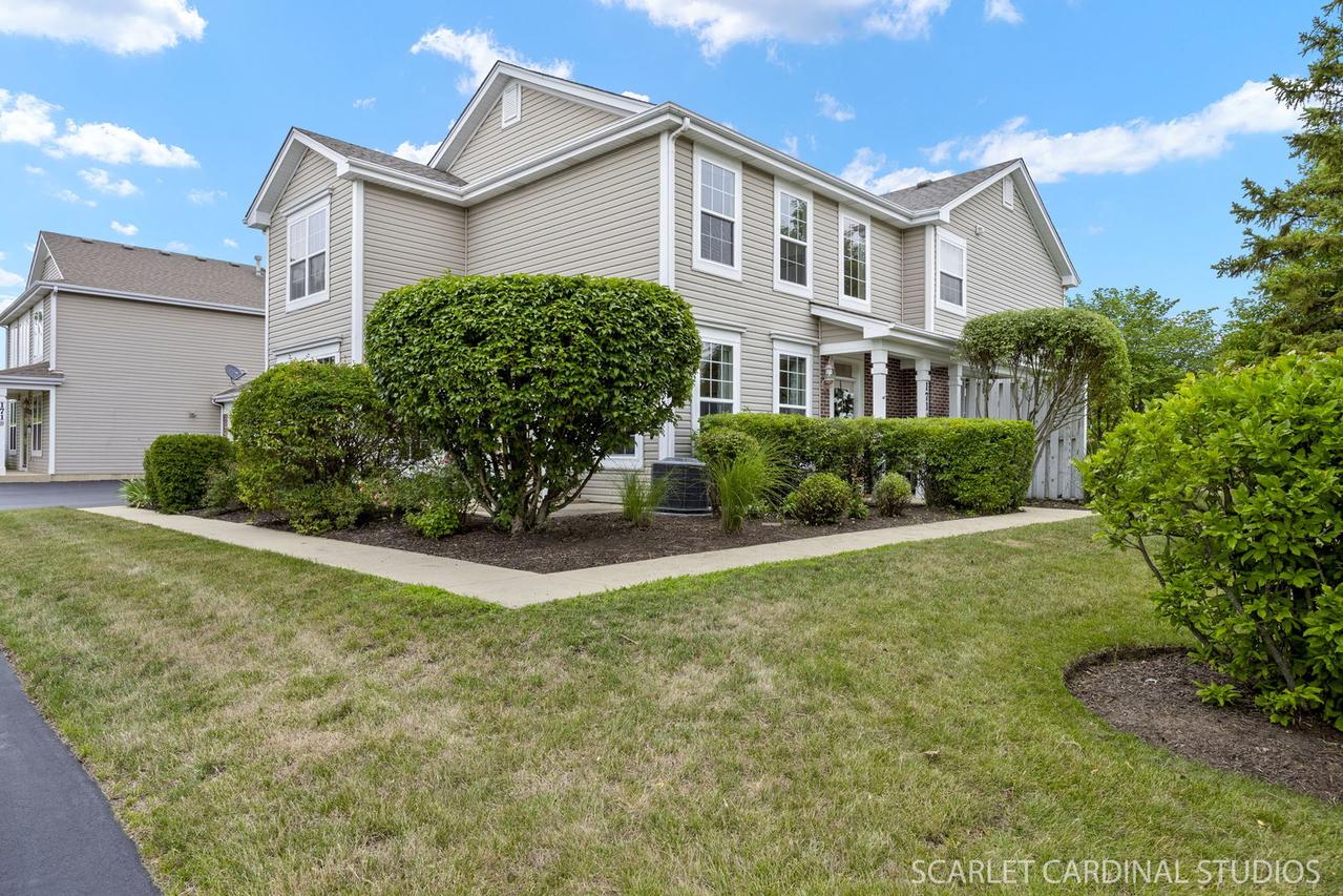 171 Brompton Ln. #A, Sugar Grove, IL 60554