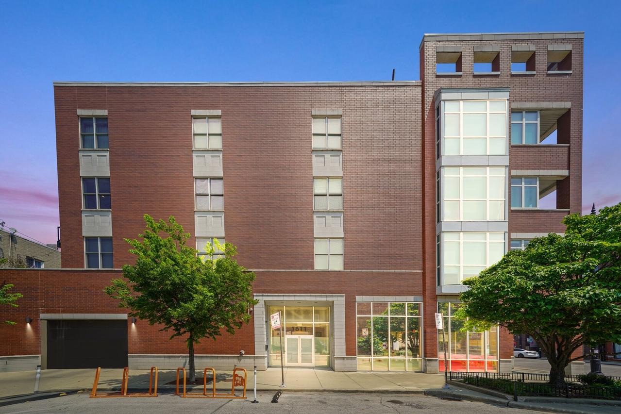 1611 N Hermitage Ave. #301, Chicago, IL 60622