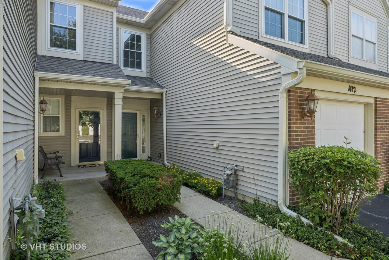 1412 Doolittle Ln., Grayslake, IL 60030