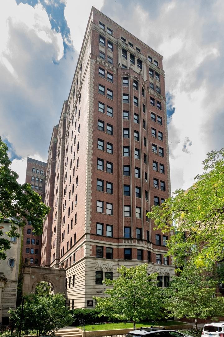 431 W Oakdale Ave. #13D, Chicago, IL 60657