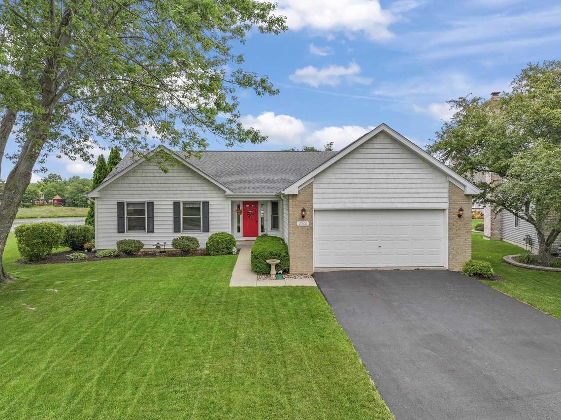 2566 Oak Trails Dr., Aurora, IL 60506