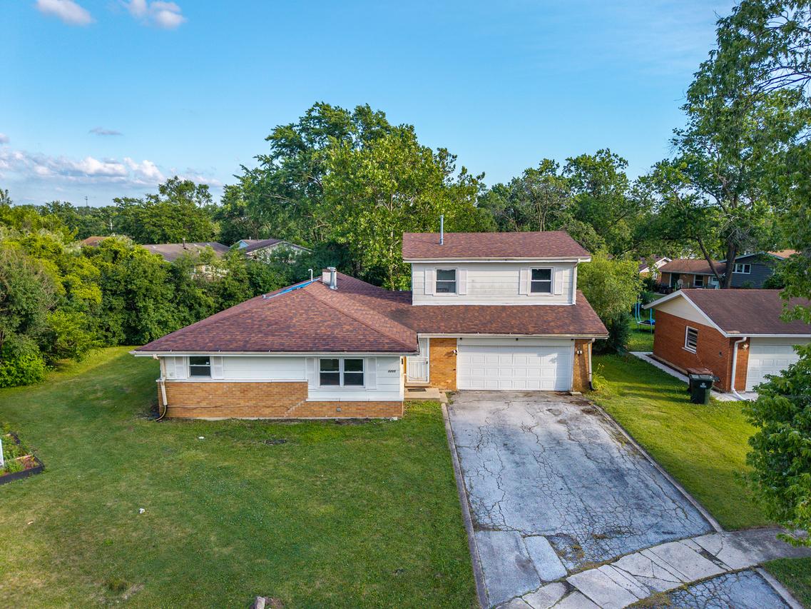 3205 Oak Ct., Hazel Crest, IL 60429