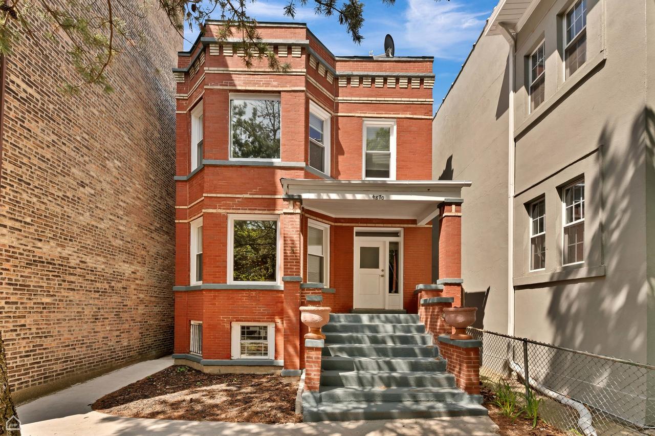 4870 N Magnolia Ave., Chicago, IL 60640