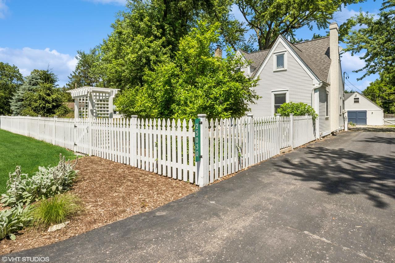 25030 W Fox Ave., Antioch, IL 60002
