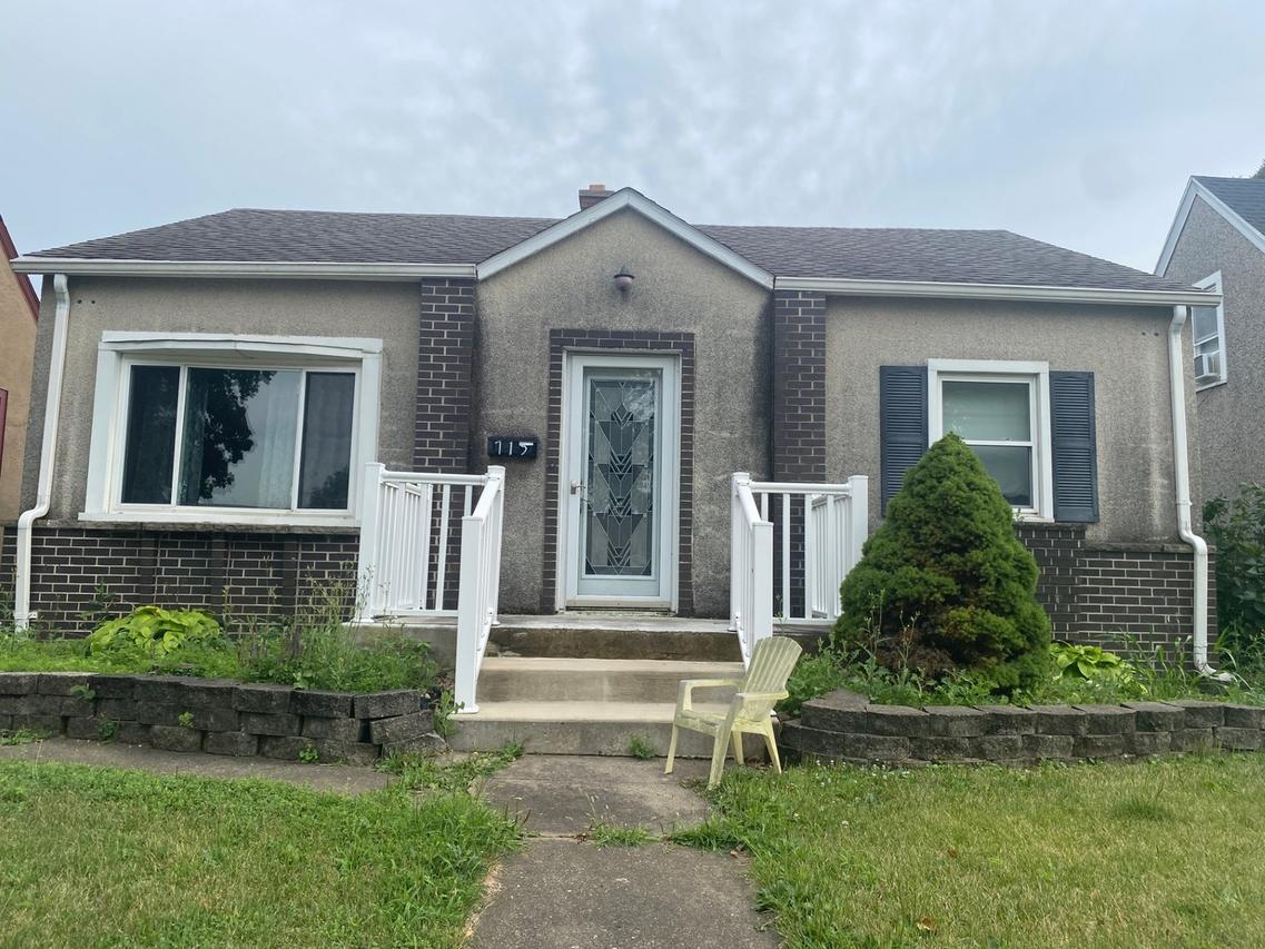 715 W Cleveland St., Spring Valley, IL 61362