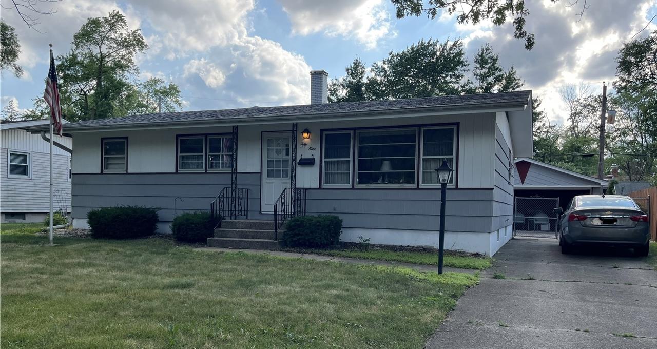 59 Indianwood Dr., Thornton, IL 60476