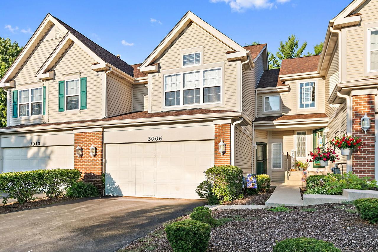 3006 Renard Ln., St. Charles, IL 60175