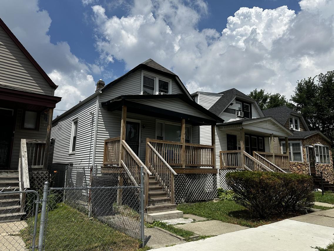6550 S Claremont Ave., Chicago, IL 60636