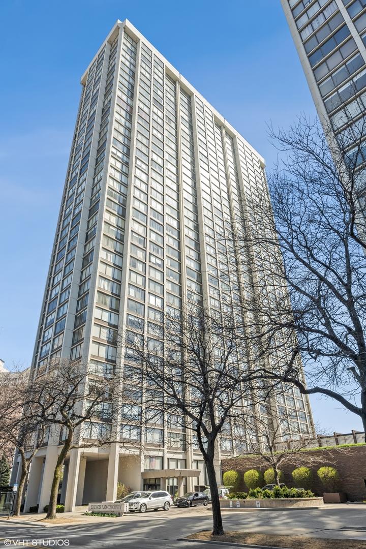 5455 N Sheridan Rd. #1006, Chicago, IL 60640