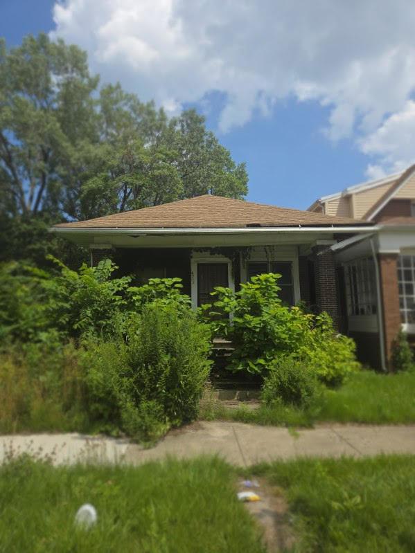 6711 S Prairie Ave., Chicago, IL 60637