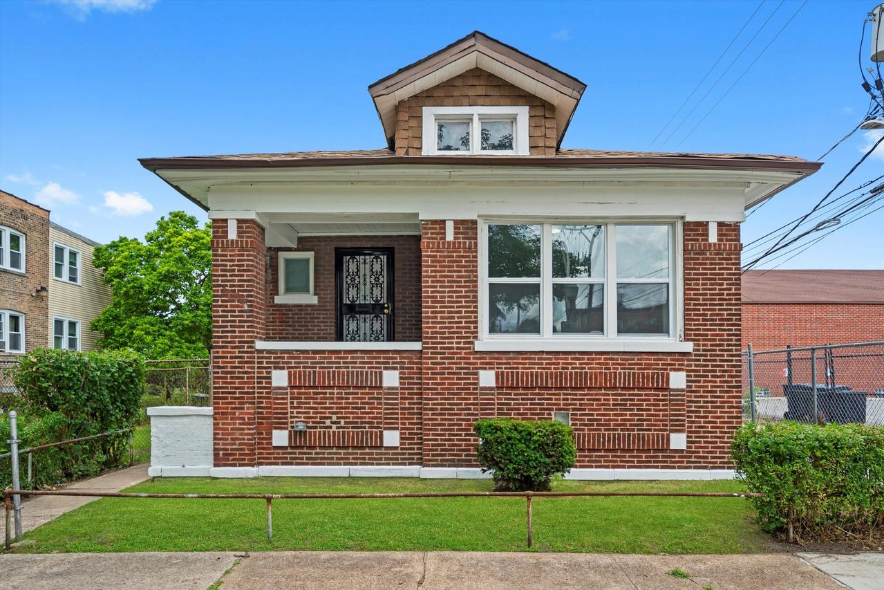 740 E 89th St., Chicago, IL 60619