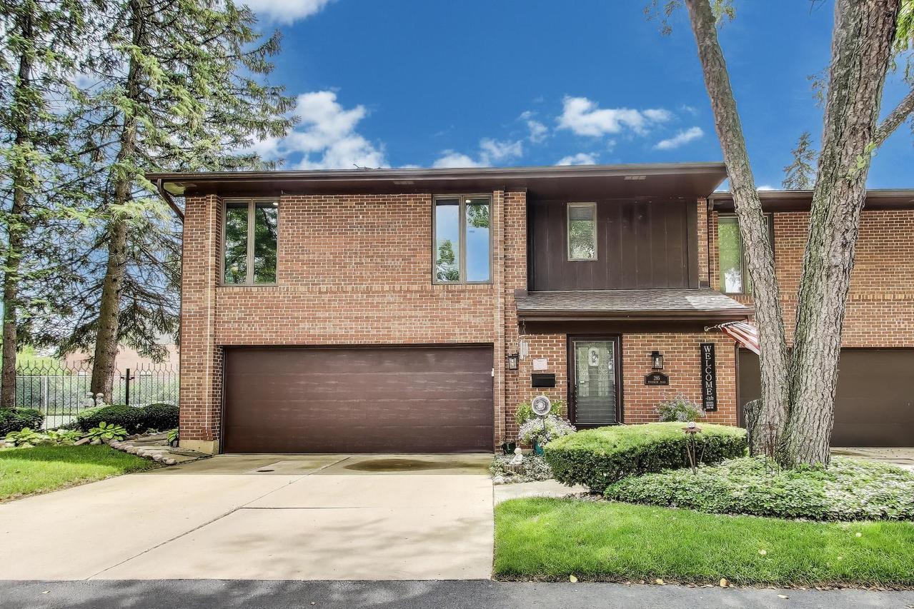 285 Boardwalk Pl., Park Ridge, IL 60068