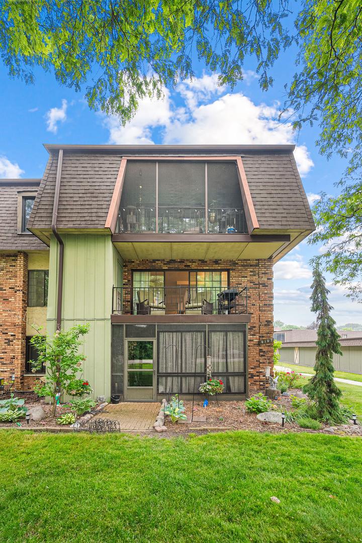 9197 North Rd. #C, Palos Hills, IL 60465
