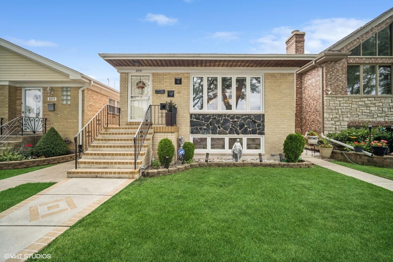 3231 N Osage Ave., Chicago, IL 60634
