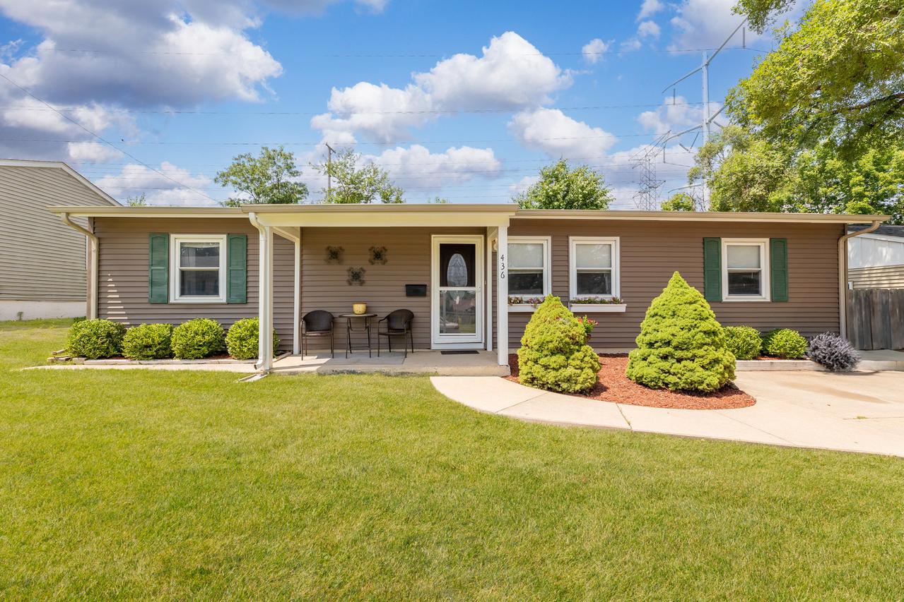 436 Montrose Dr., Romeoville, IL 60446