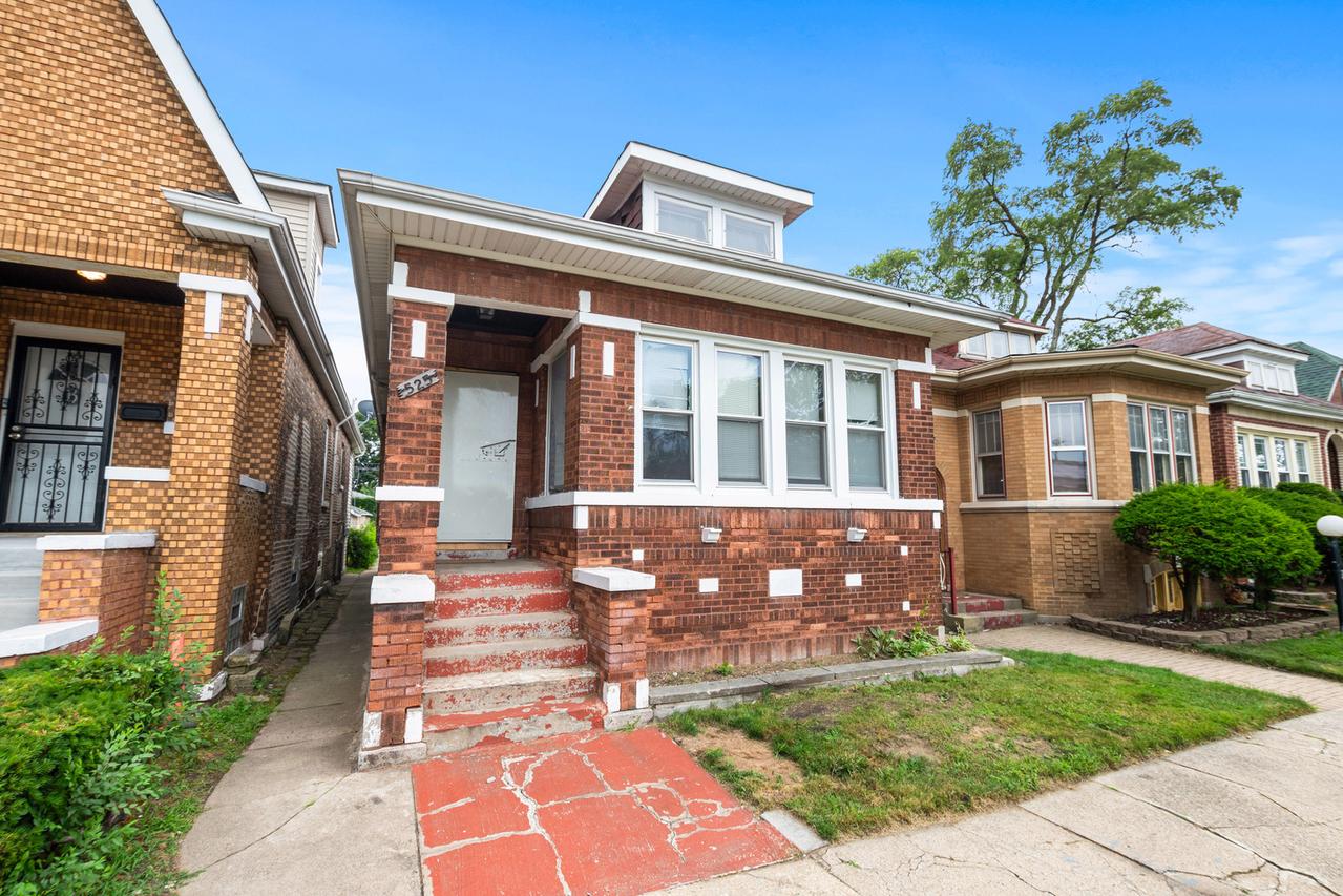 525 E 87th Pl., Chicago, IL 60619
