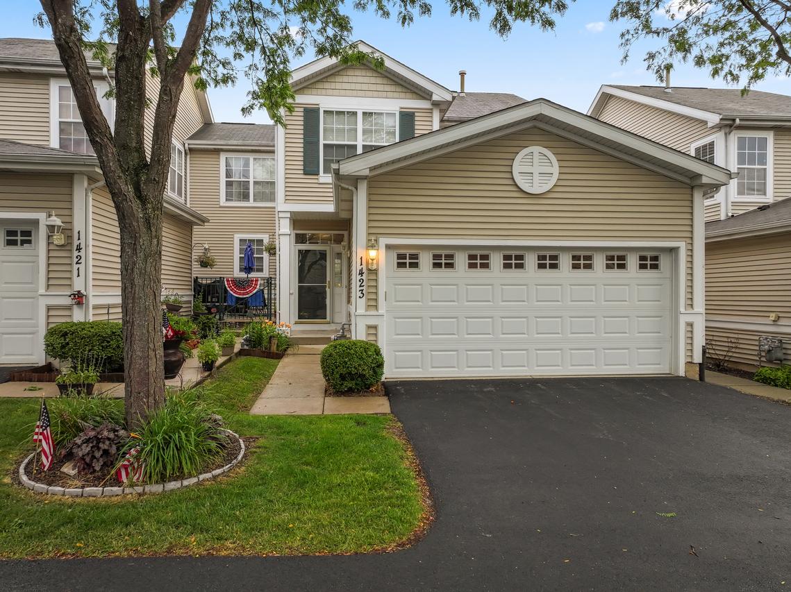 1423 W Remington Ln., Round Lake, IL 60073