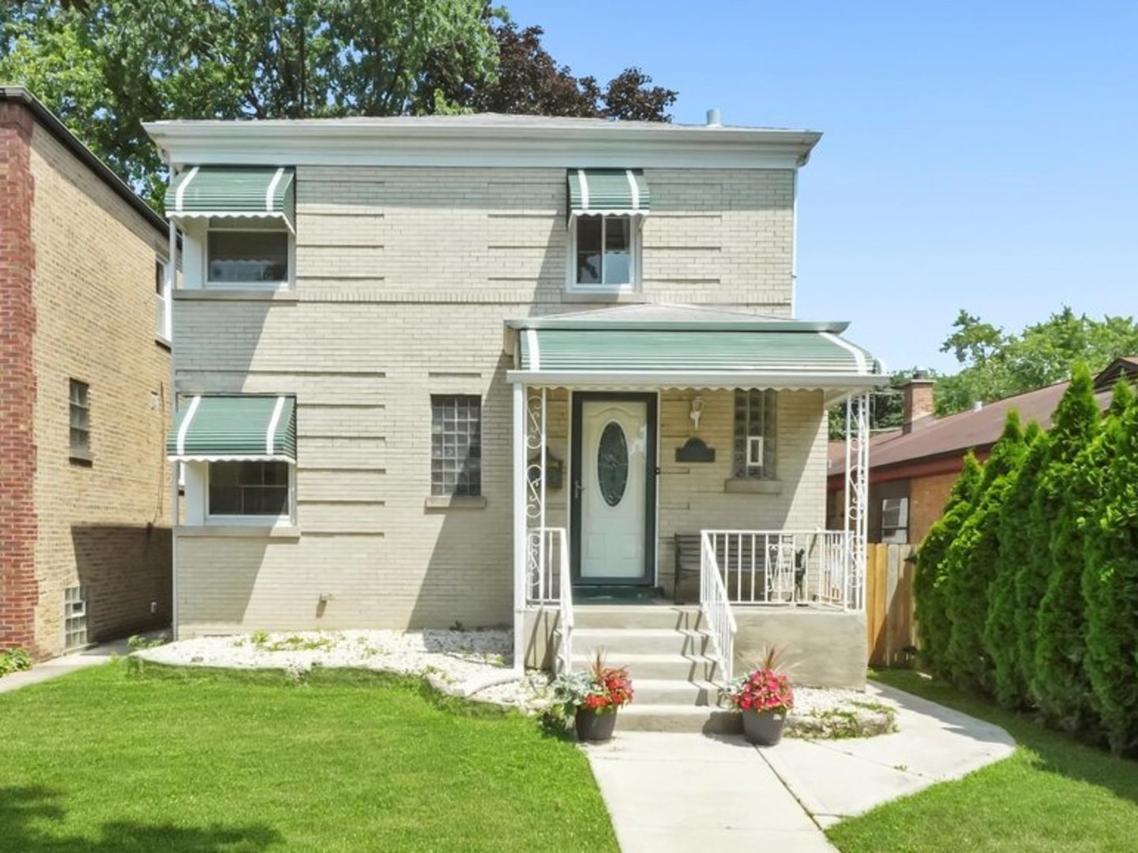 1643 Home Ave., Berwyn, IL 60402