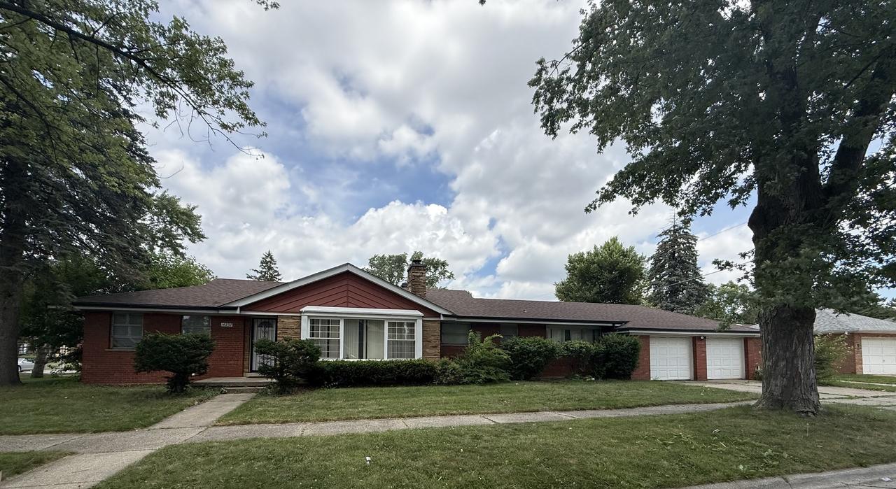 14237 S La Salle St., Riverdale, IL 60827