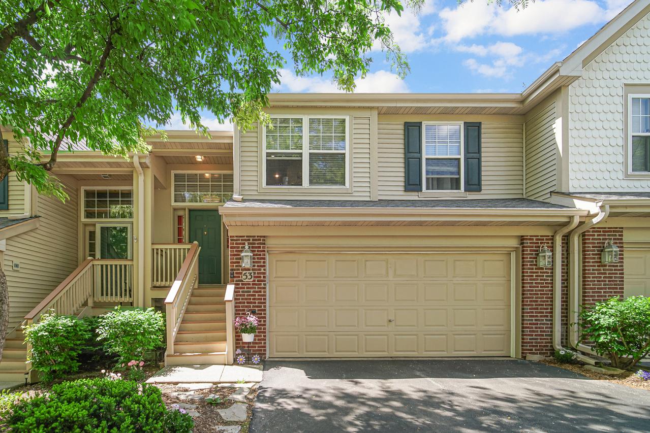 53 Samuel Dr., Streamwood, IL 60107