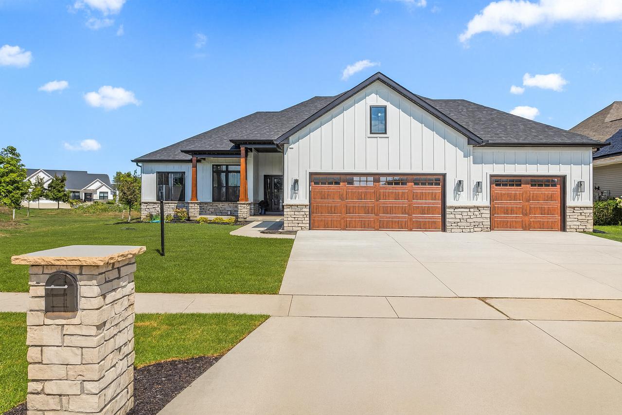 5016 Trey Blvd., Champaign, IL 61822