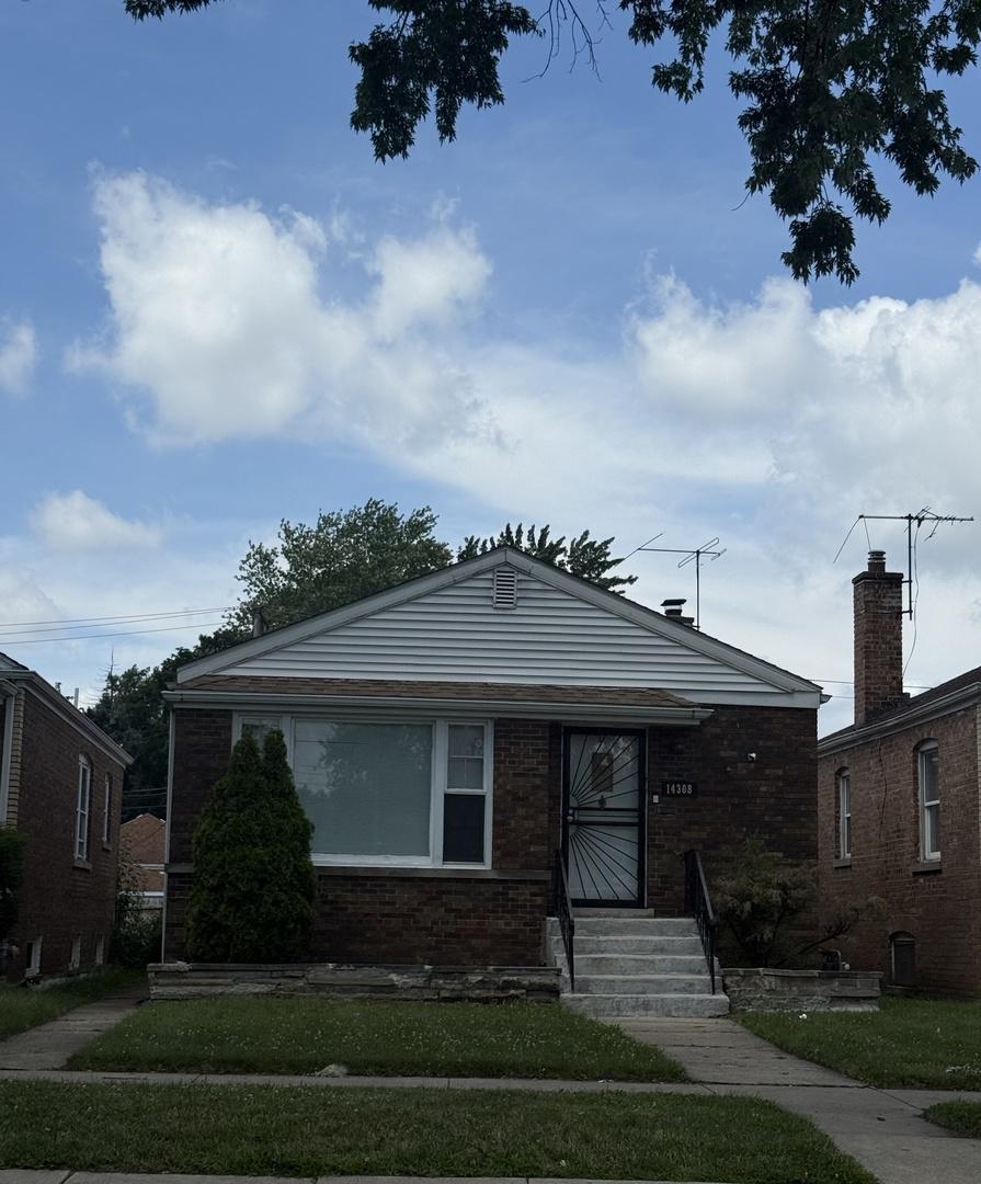 14308 S Tracy Ave., Riverdale, IL 60827