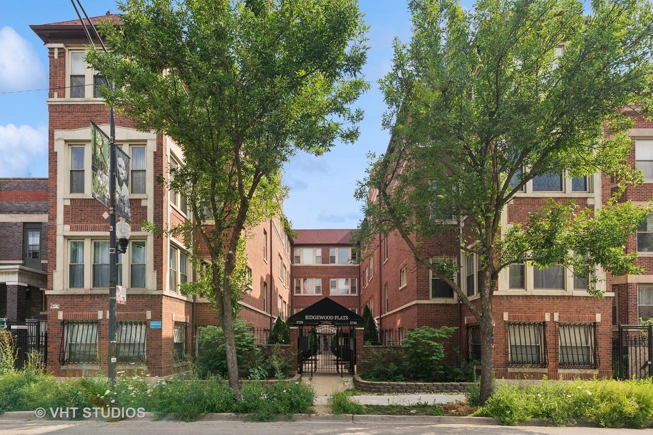 5739 N Ridge Ave. #1W, Chicago, IL 60660