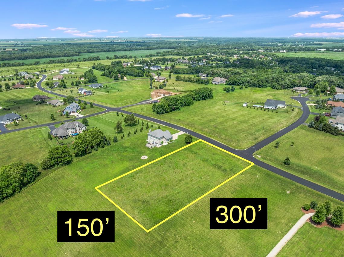 15880 S Stonewall Dr., Newark, IL 60541