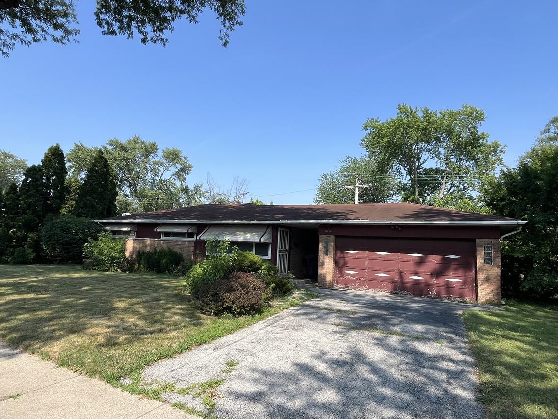 16155 Kedzie Pkwy., Markham, IL 60428