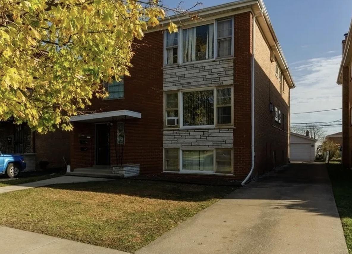 353 Yates Ave., Calumet City, IL 60409