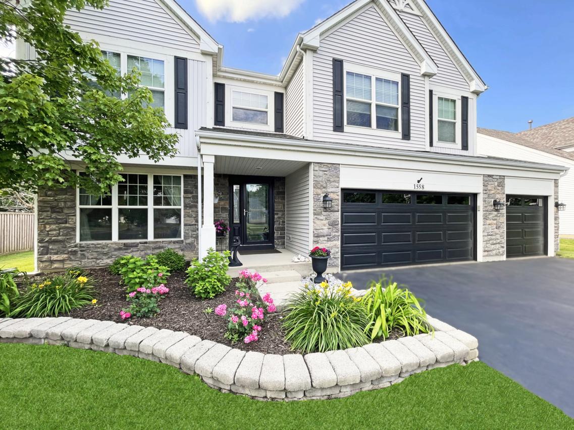 1558 Woodland Ln., Bolingbrook, IL 60490