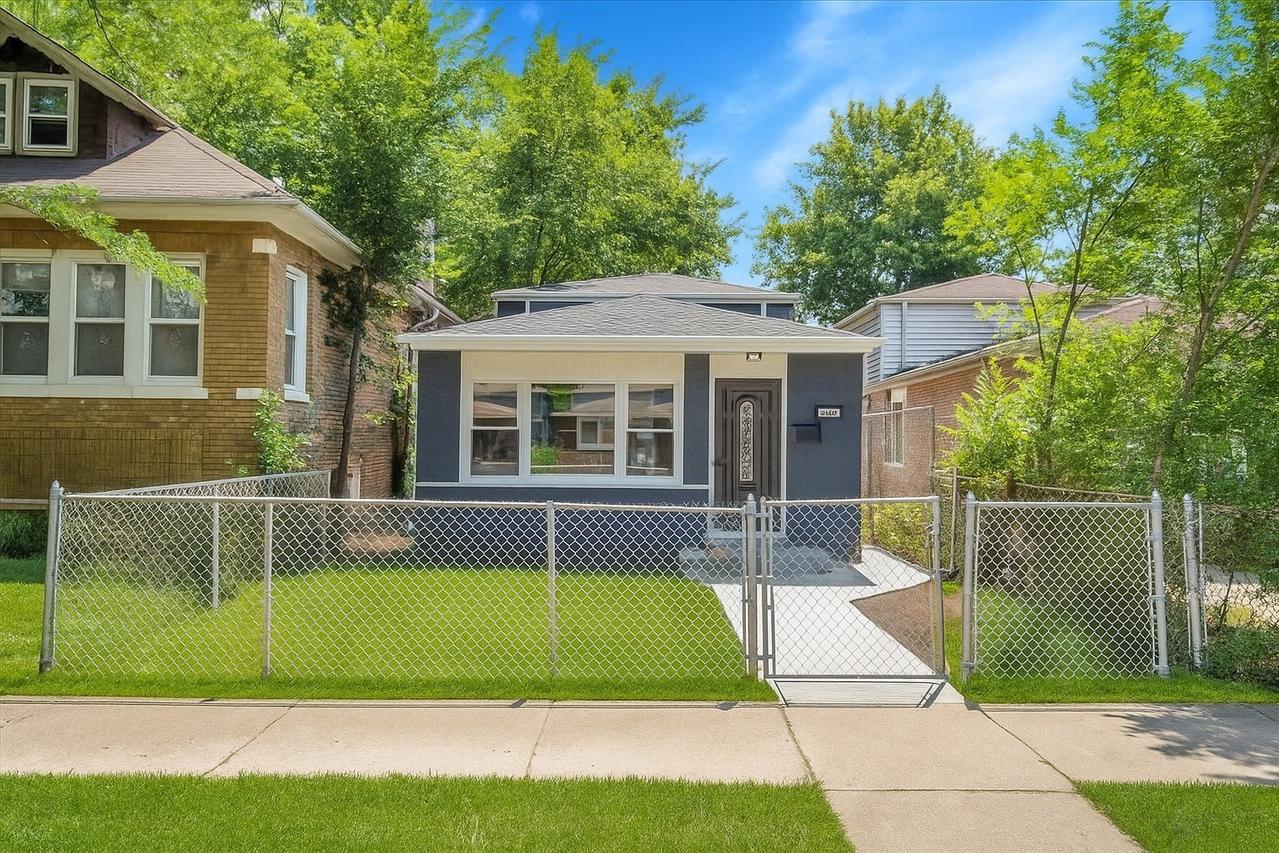 1311 E 69th St., Chicago, IL 60637