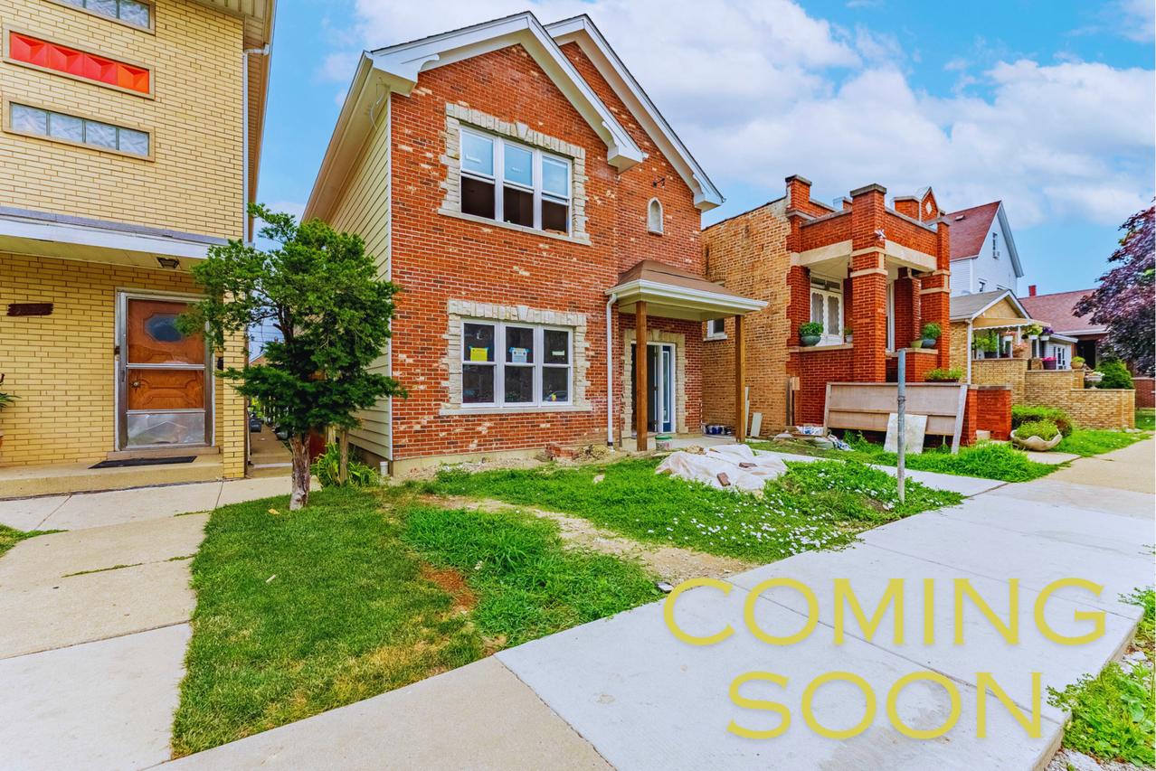 5326 W 31 St., Cicero, IL 60804