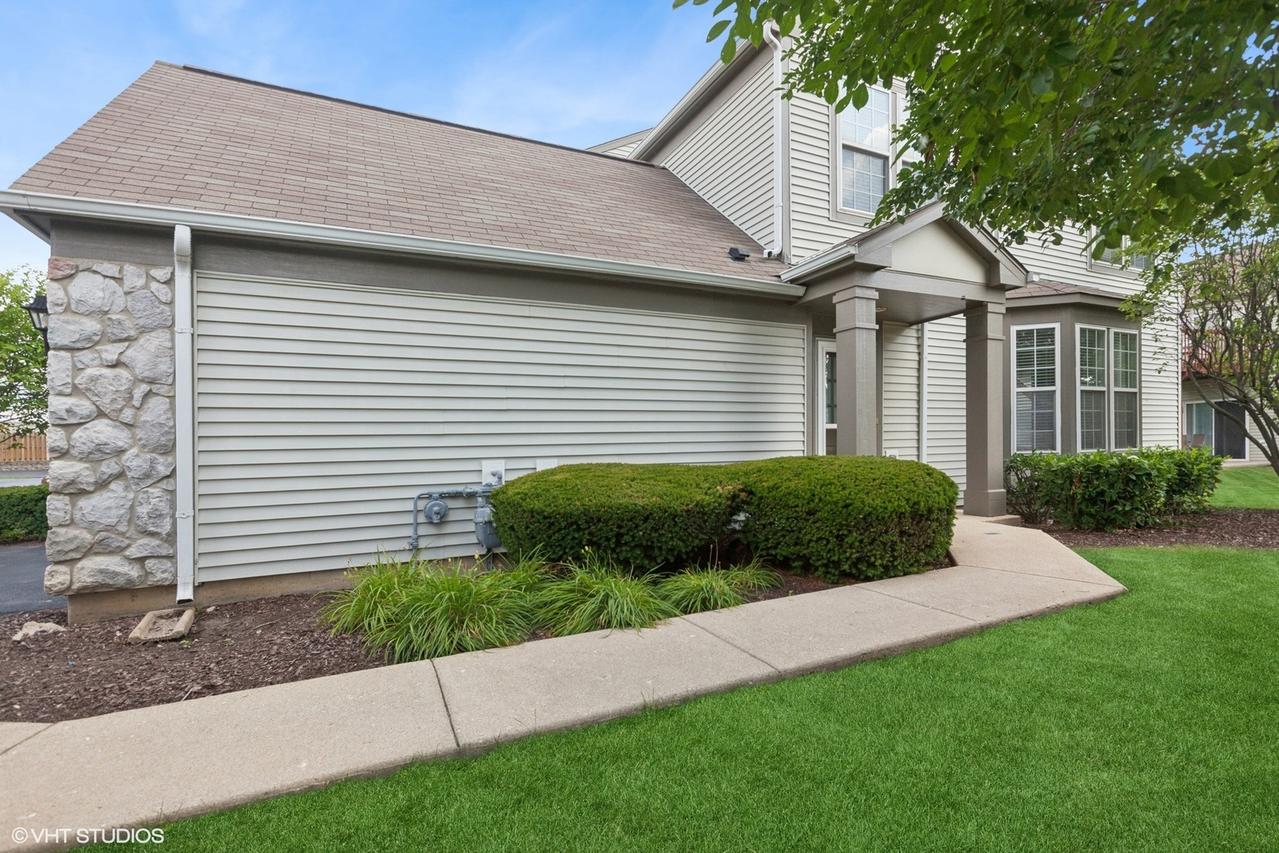 3148 Ollerton Ave., Aurora, IL 60502